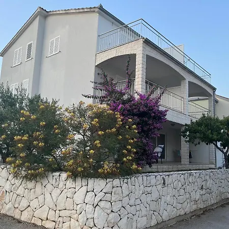 Apartamento Emil Trogir