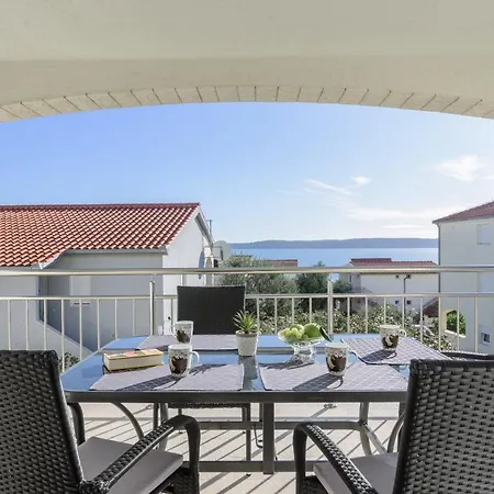 Emil Apartamento Trogir