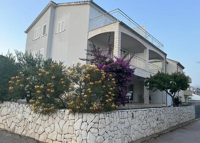Apartman Emil Trogir