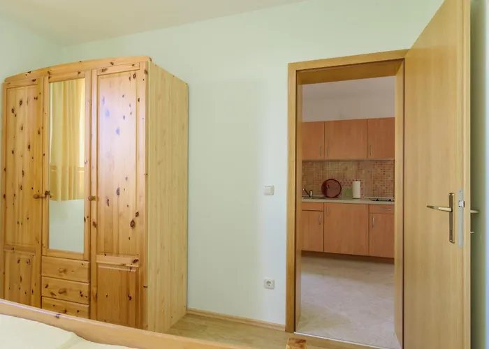 Emil Apartman *